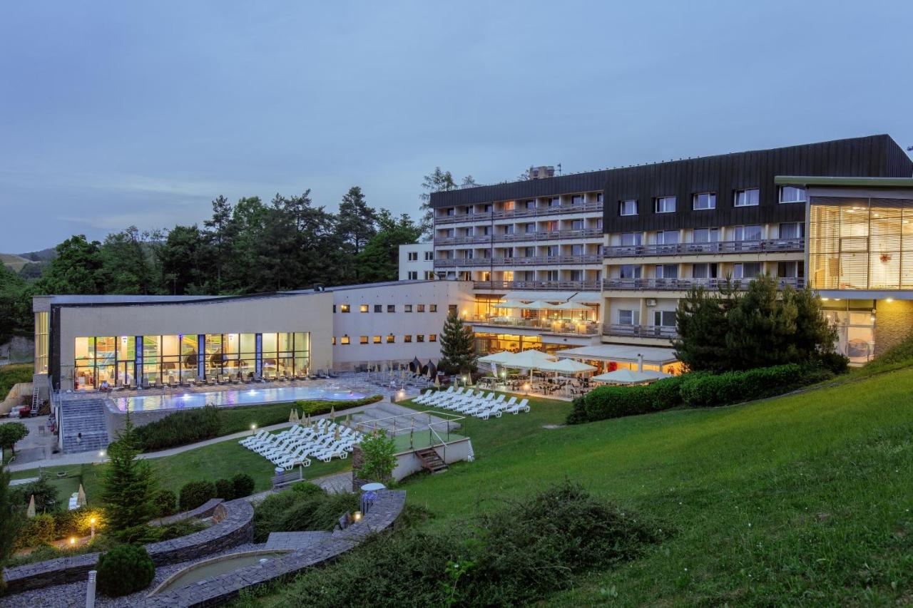 Hotel Sitno Forest Resort - Family Friendly Vyhne Exteriér fotografie